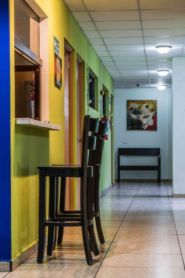 סאן סלבדור Hostal De Asturias מראה חיצוני תמונה